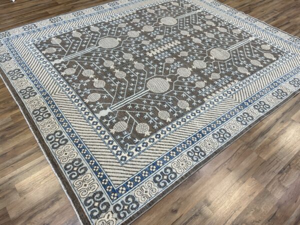 8' x 10' Khotan Design Area Rug - Image 4