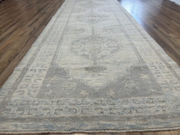 3' x 10' New Turkish Oushak - Image 5