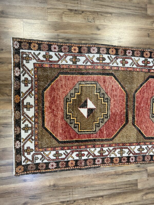 4' x 12' Vintage Turkish Oushak - Image 3