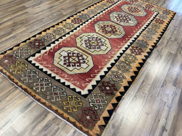 5' x 10' Turkish Oushak - Image 3