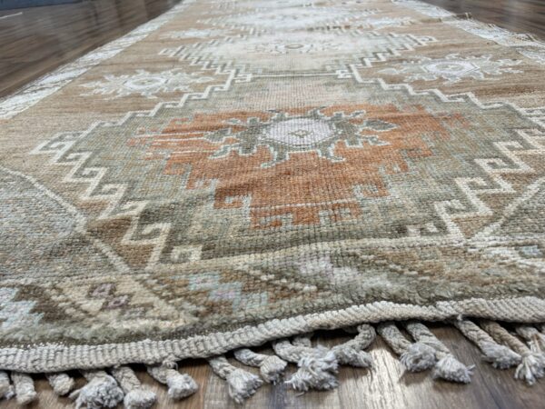 5' x 12' Vintage Turkish Oushak - Image 2