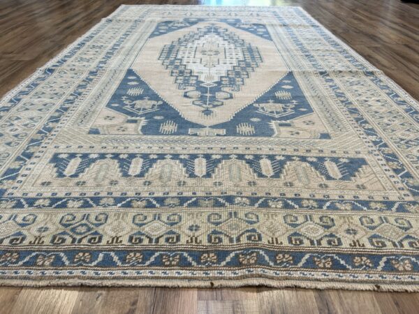 5' x 8' Vintage Turkish Oushak - Image 2