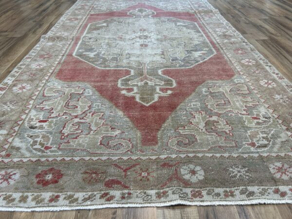 4' x 7' Turkish Oushak - Image 2