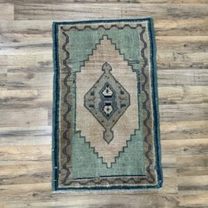 2' x 3' Vintage Turkish Oushak