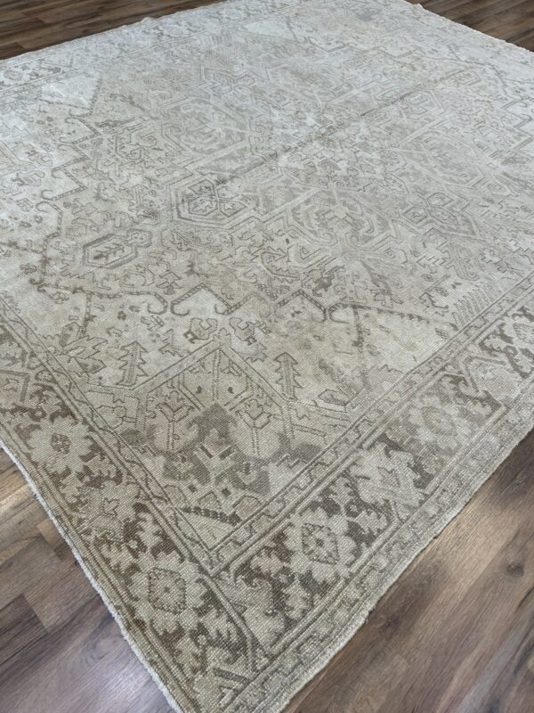 8' x 10' Vintage Persian Heriz - Image 2